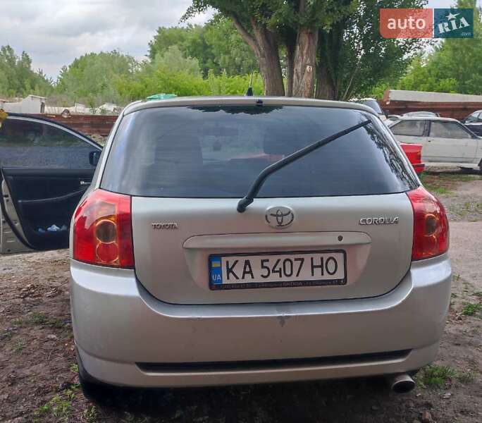 Хэтчбек Toyota Corolla 2006 в Киеве