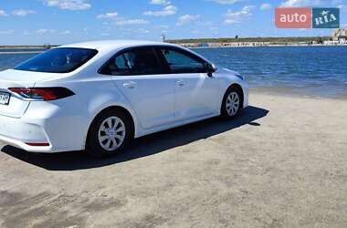 Седан Toyota Corolla 2020 в Ивано-Франковске