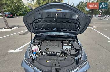 Седан Toyota Corolla 2022 в 