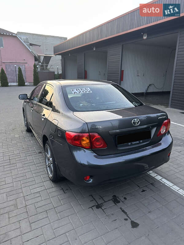Седан Toyota Corolla 2008 в Лозовій