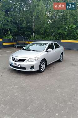 Седан Toyota Corolla 2012 в Жмеринке