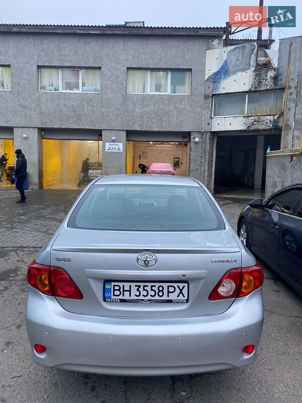 Седан Toyota Corolla 2006 в Одессе