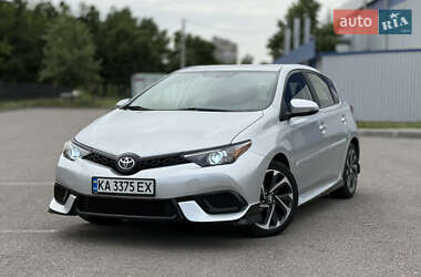 Хэтчбек Toyota Corolla 2015 в Днепре