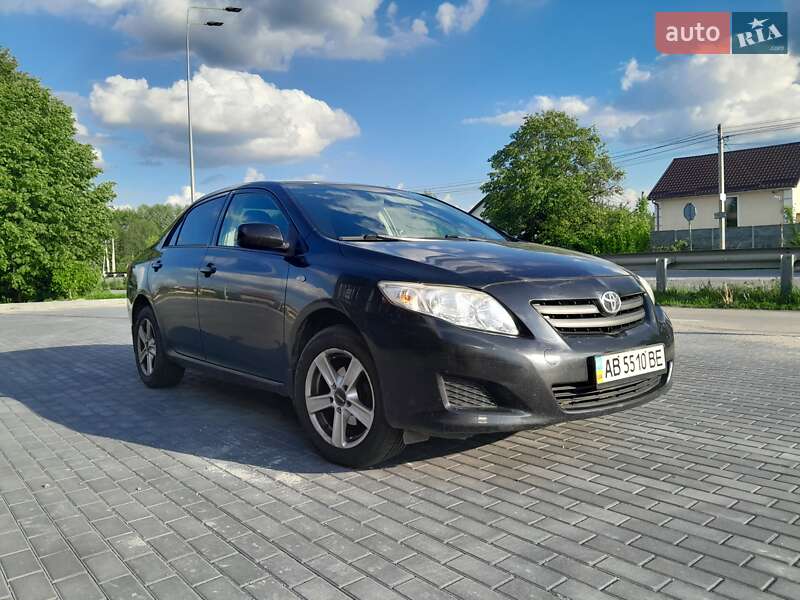 Седан Toyota Corolla 2009 в 