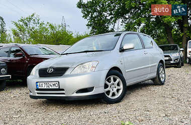 Хетчбек Toyota Corolla 2002 в 