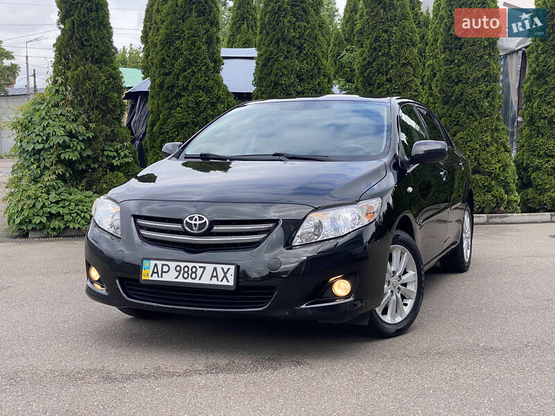 Седан Toyota Corolla 2007 в 