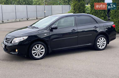 Седан Toyota Corolla 2007 в 