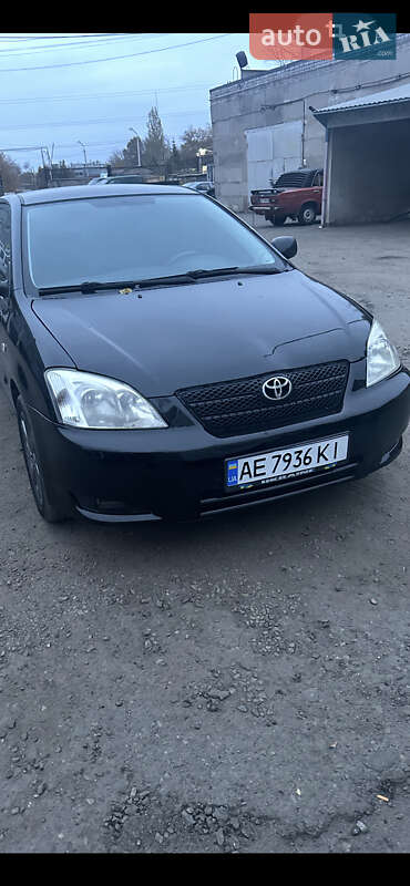 Седан Toyota Corolla 2004 в Дніпрі