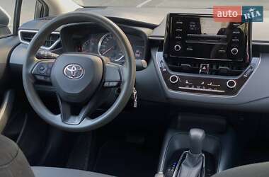 Седан Toyota Corolla 2019 в 