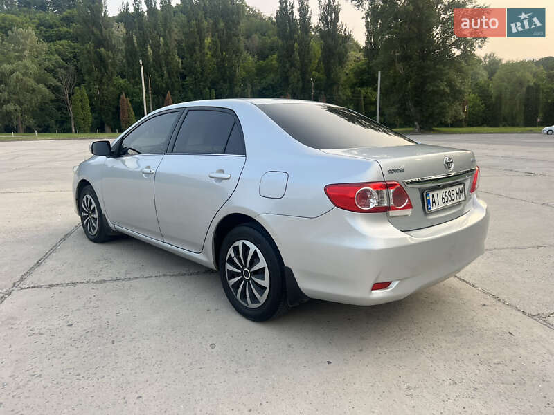 Седан Toyota Corolla 2011 в Каневі фото 6 Седан Toyota Corolla 2011 в Каневі