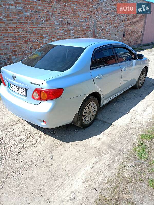 Седан Toyota Corolla 2007 в Чернигове