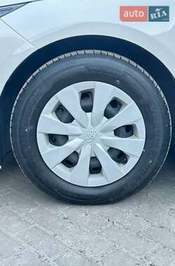 Седан Toyota Corolla 2020 в 