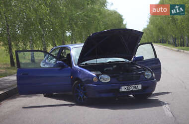 Хэтчбек Toyota Corolla 1998 в 