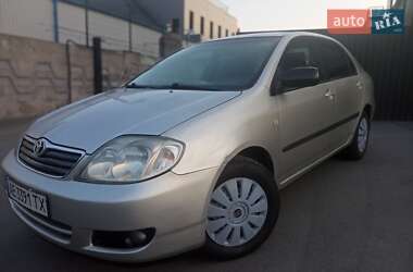 Седан Toyota Corolla 2004 в Днепре