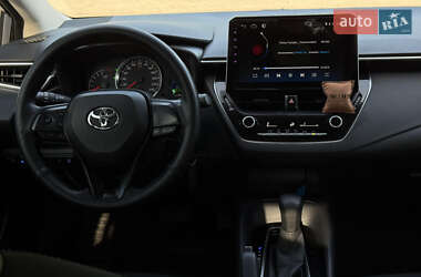 Седан Toyota Corolla 2020 в 
