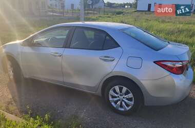 Седан Toyota Corolla 2016 в 