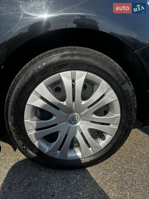 Седан Toyota Corolla 2007 в Тячеві