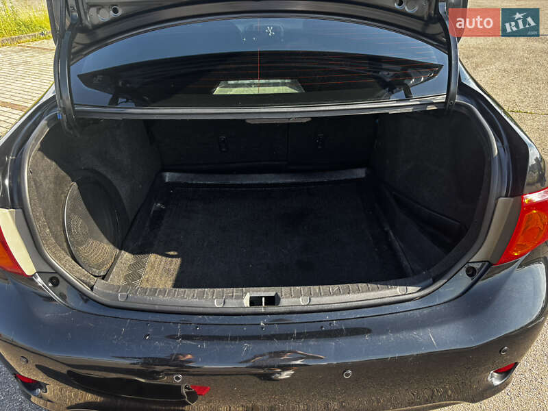 Седан Toyota Corolla 2007 в Тячеві