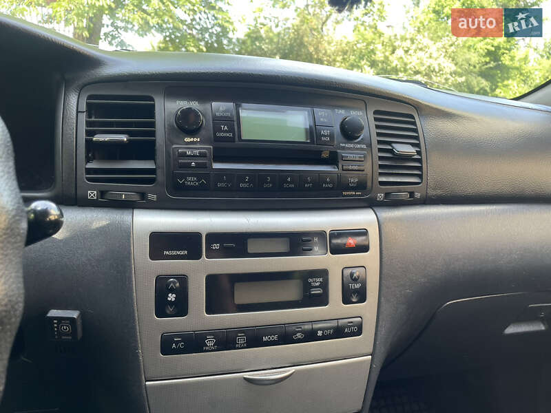 Седан Toyota Corolla 2006 в Одесі