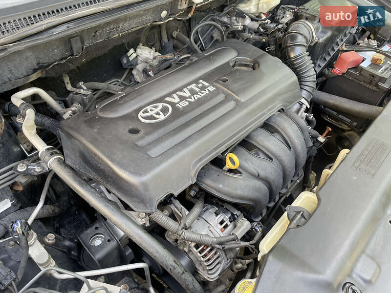 Седан Toyota Corolla 2006 в Одесі
