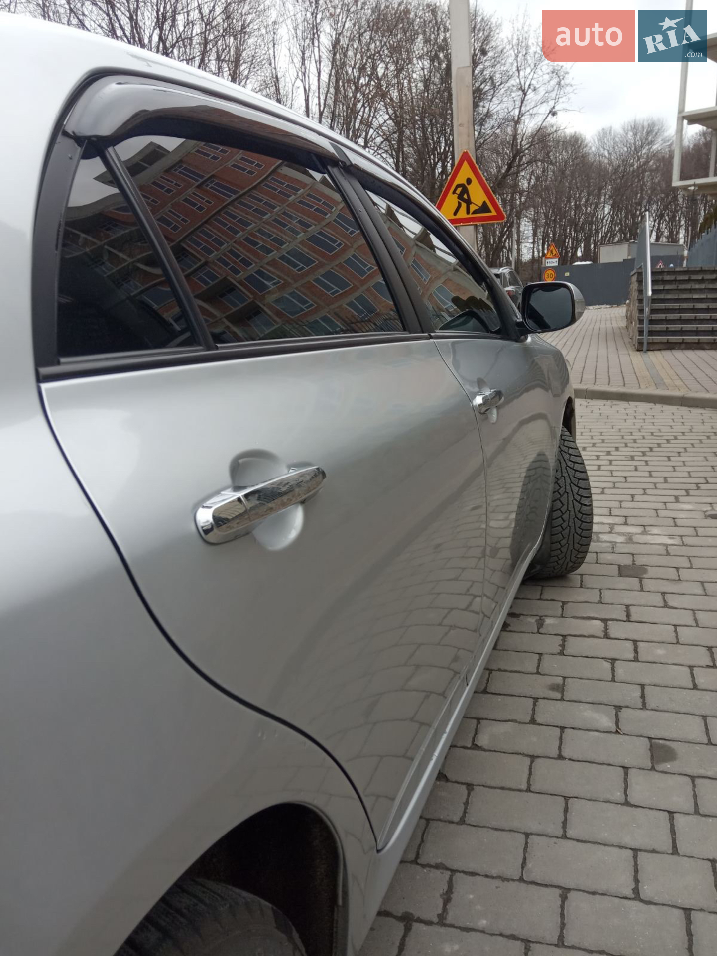 2013 Toyota Corolla - мініатюра 9