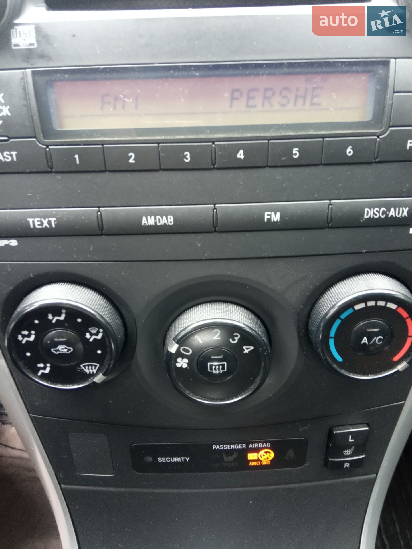 2013 Toyota Corolla - мініатюра 11
