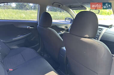 Седан Toyota Corolla 2012 в 