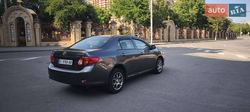 Седан Toyota Corolla 2007 в Харькове
