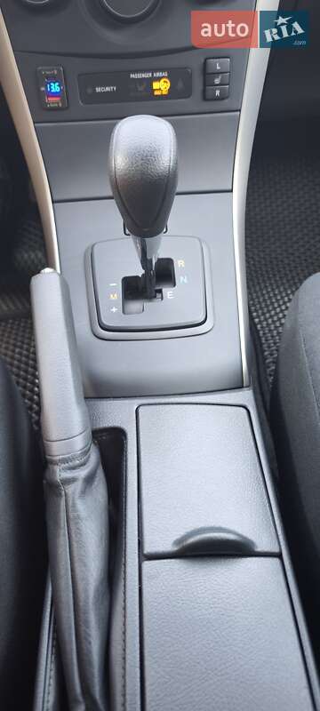 Седан Toyota Corolla 2007 в Харькове