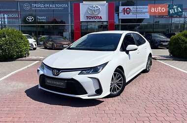 Седан Toyota Corolla 2019 в Хмельницькому