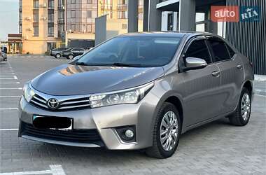Седан Toyota Corolla 2014 в Черкассах