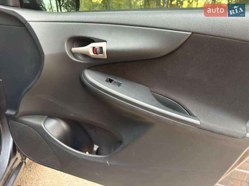 Седан Toyota Corolla 2008 в Ахтырке фото 24 Седан Toyota Corolla 2008 в Ахтырке