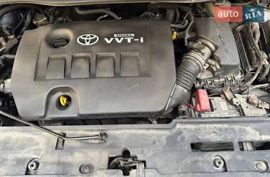 Седан Toyota Corolla 2008 в Охтирці