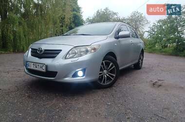 Седан Toyota Corolla 2007 в Вышгороде