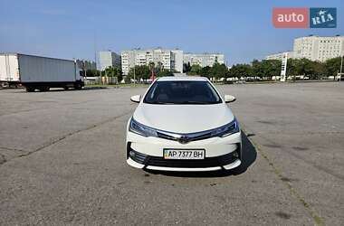 Седан Toyota Corolla 2017 в Запорожье
