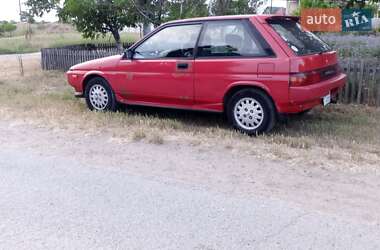Хэтчбек Toyota Corolla 1983 в 