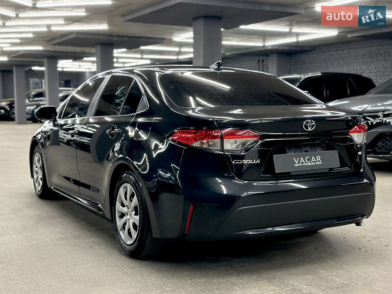 Седан Toyota Corolla 2020 в Харькове