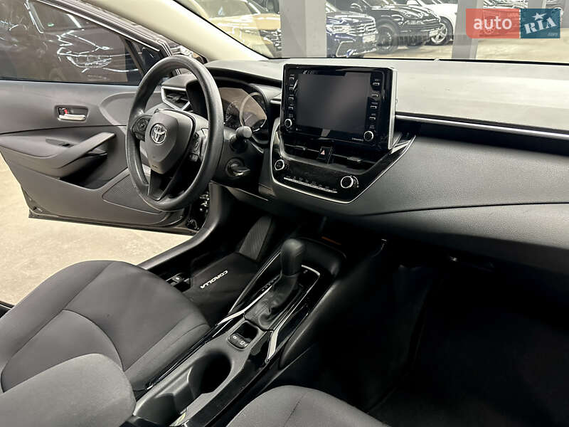 Седан Toyota Corolla 2020 в Харькове