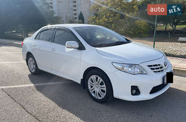 Седан Toyota Corolla 2011 в 