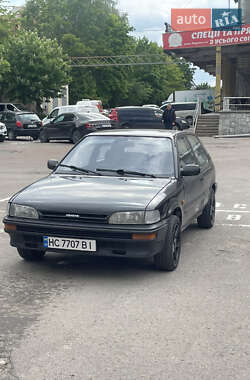 Хэтчбек Toyota Corolla 1991 в 