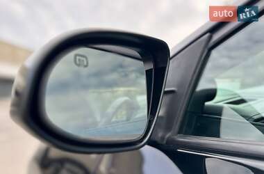 Седан Toyota Corolla 2015 в 