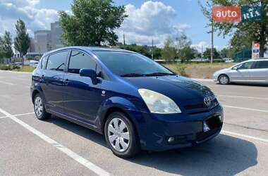 Минивэн Toyota Corolla 2004 в Каменском