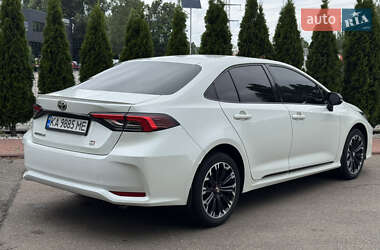 Седан Toyota Corolla 2021 в 