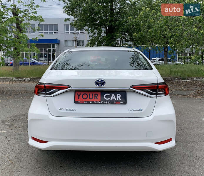 Седан Toyota Corolla 2020 в Києві