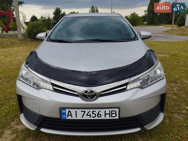 Седан Toyota Corolla 2017 в Белой Церкви