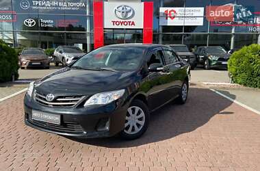 Седан Toyota Corolla 2010 в Хмельницькому