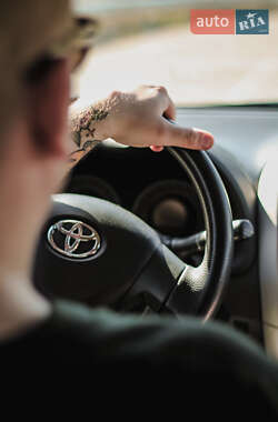Седан Toyota Corolla 2010 в 