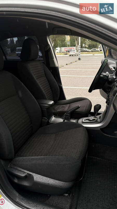 Седан Toyota Corolla 2010 в Днепре