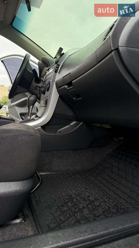 Седан Toyota Corolla 2010 в Днепре