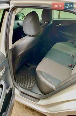 Седан Toyota Corolla 2012 в 